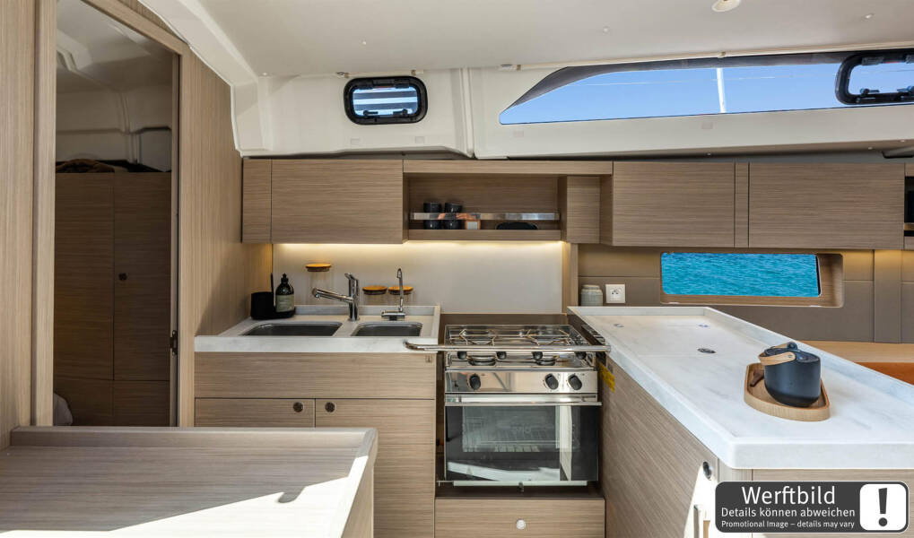 Oceanis 47