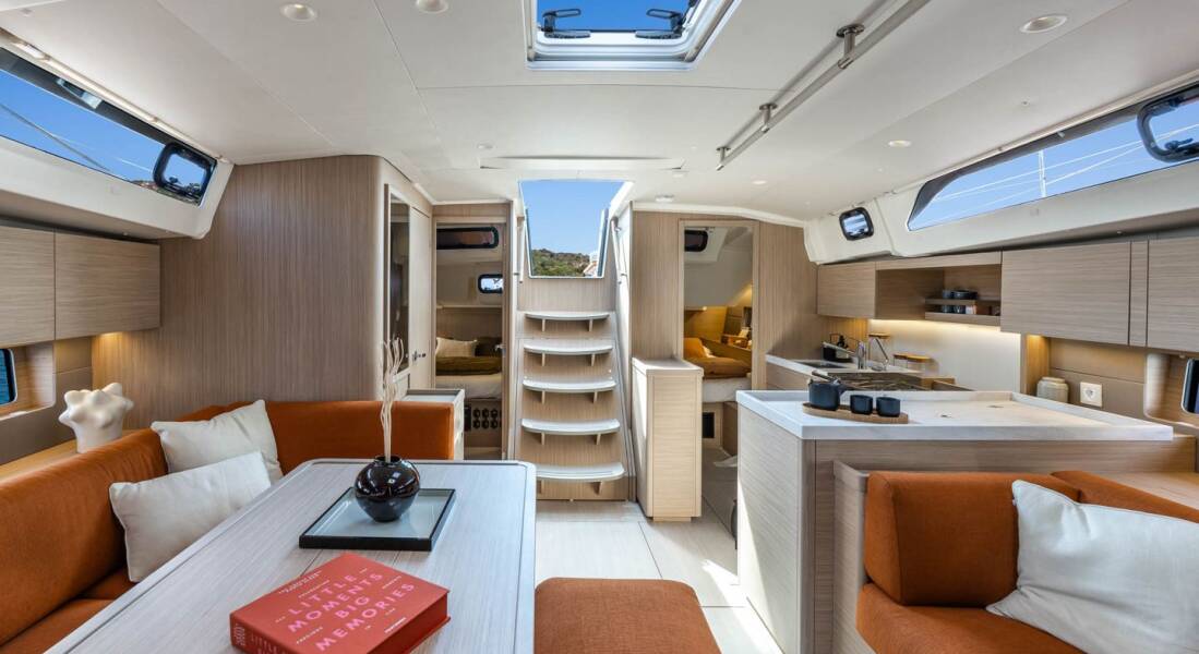 Oceanis 47