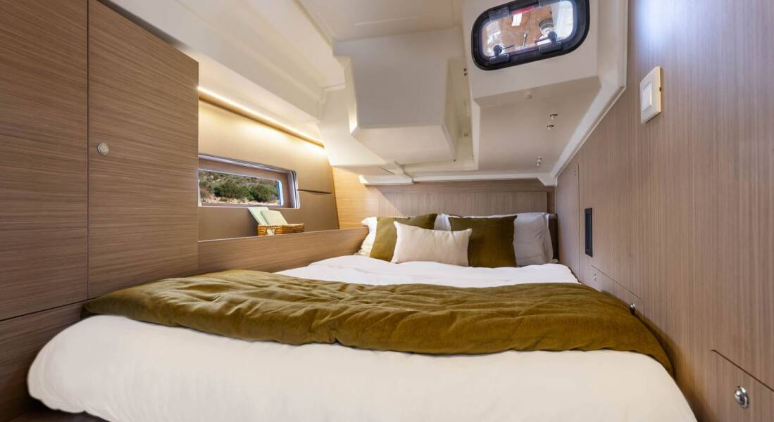 Oceanis 47