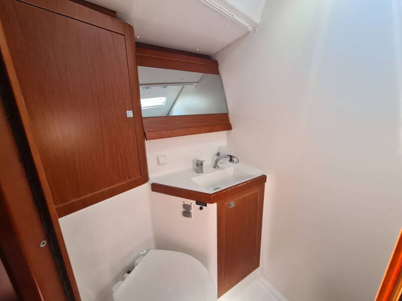Oceanis 48