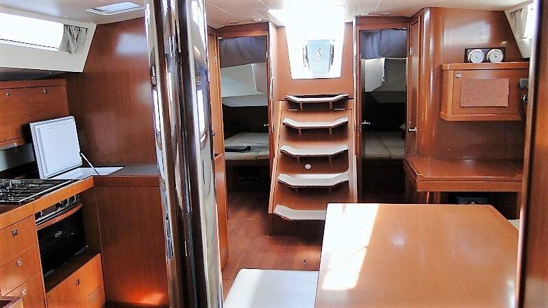 Oceanis 48