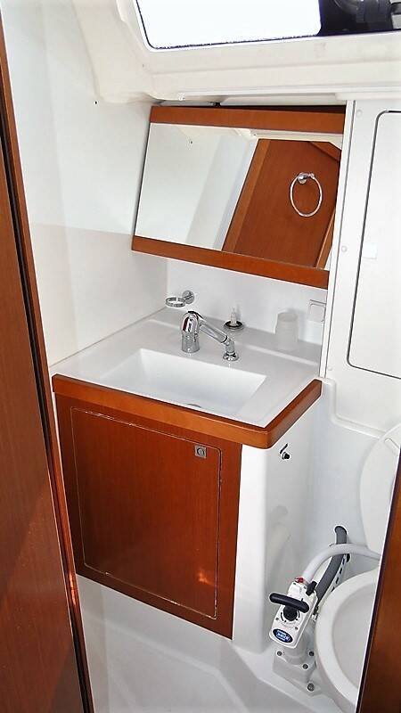 Oceanis 48