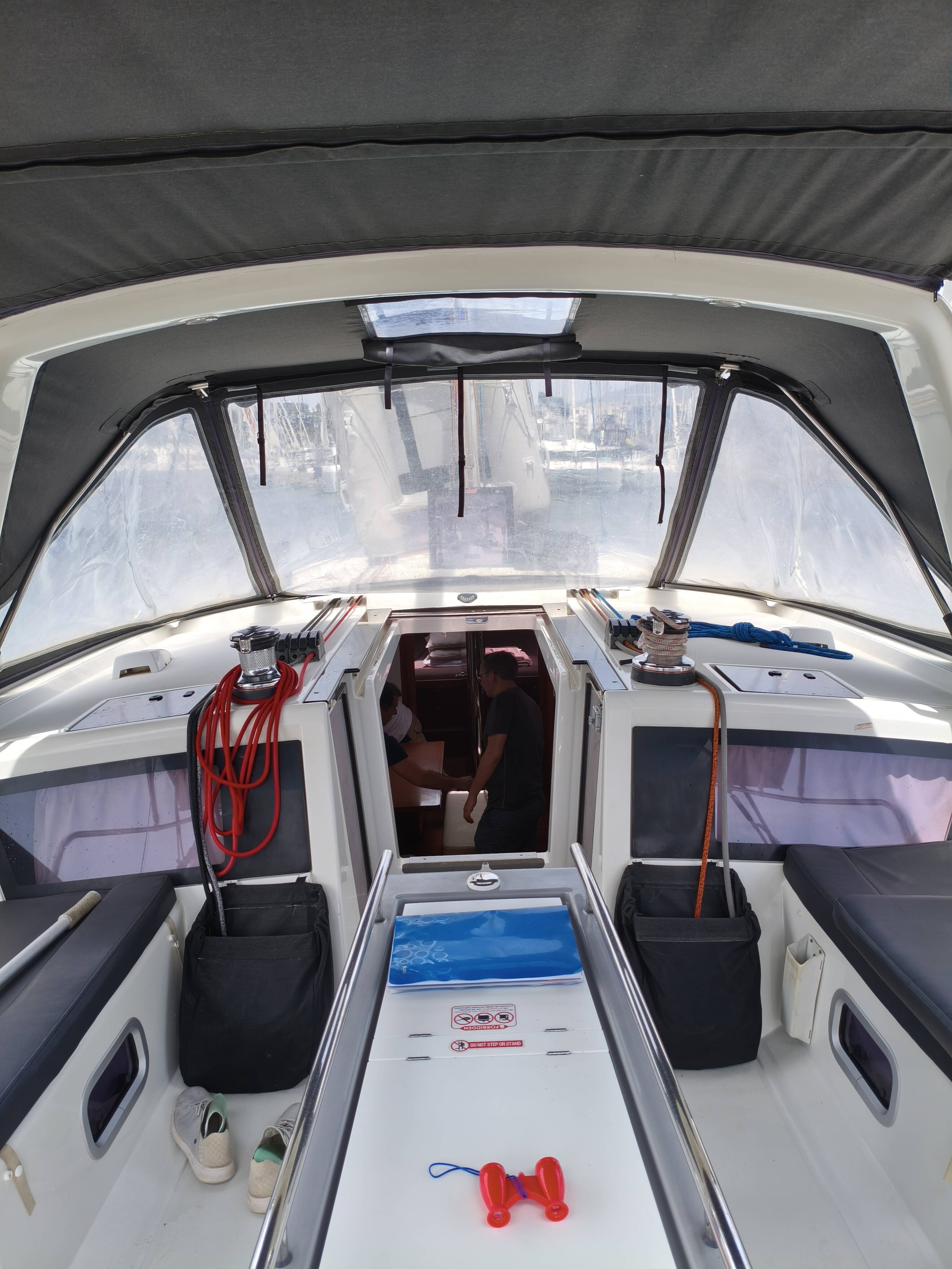 Oceanis 48