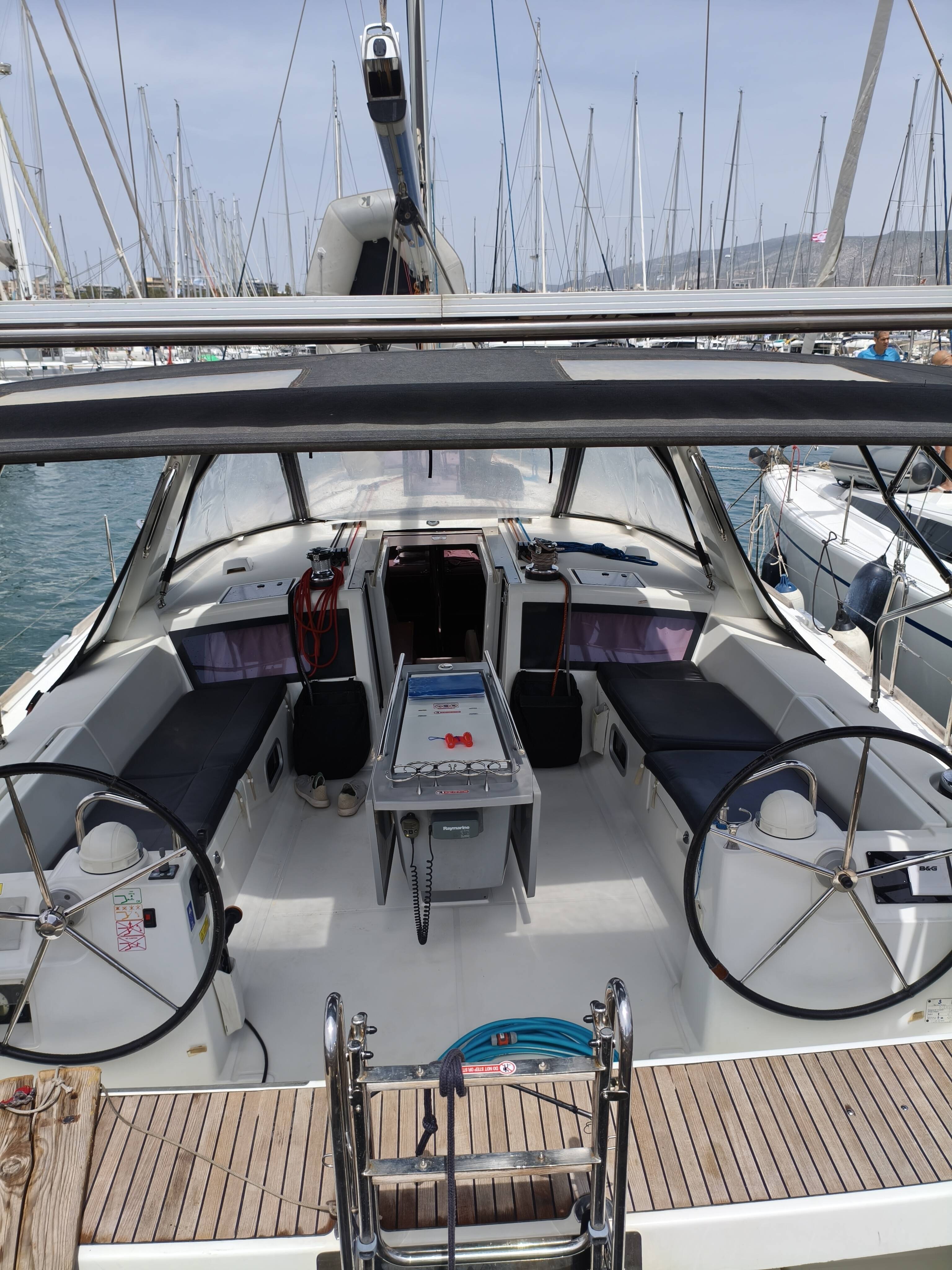 Oceanis 48