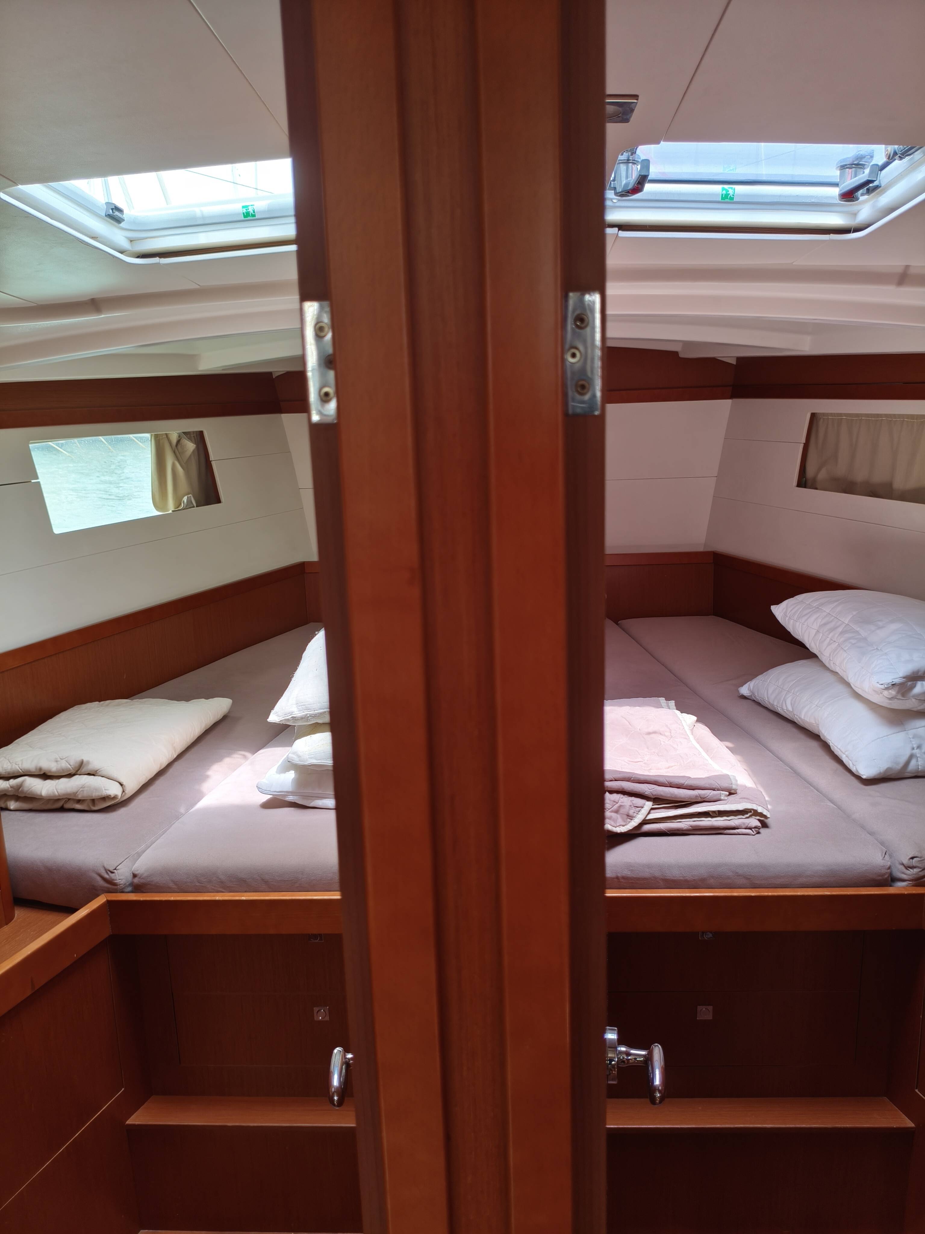 Oceanis 48