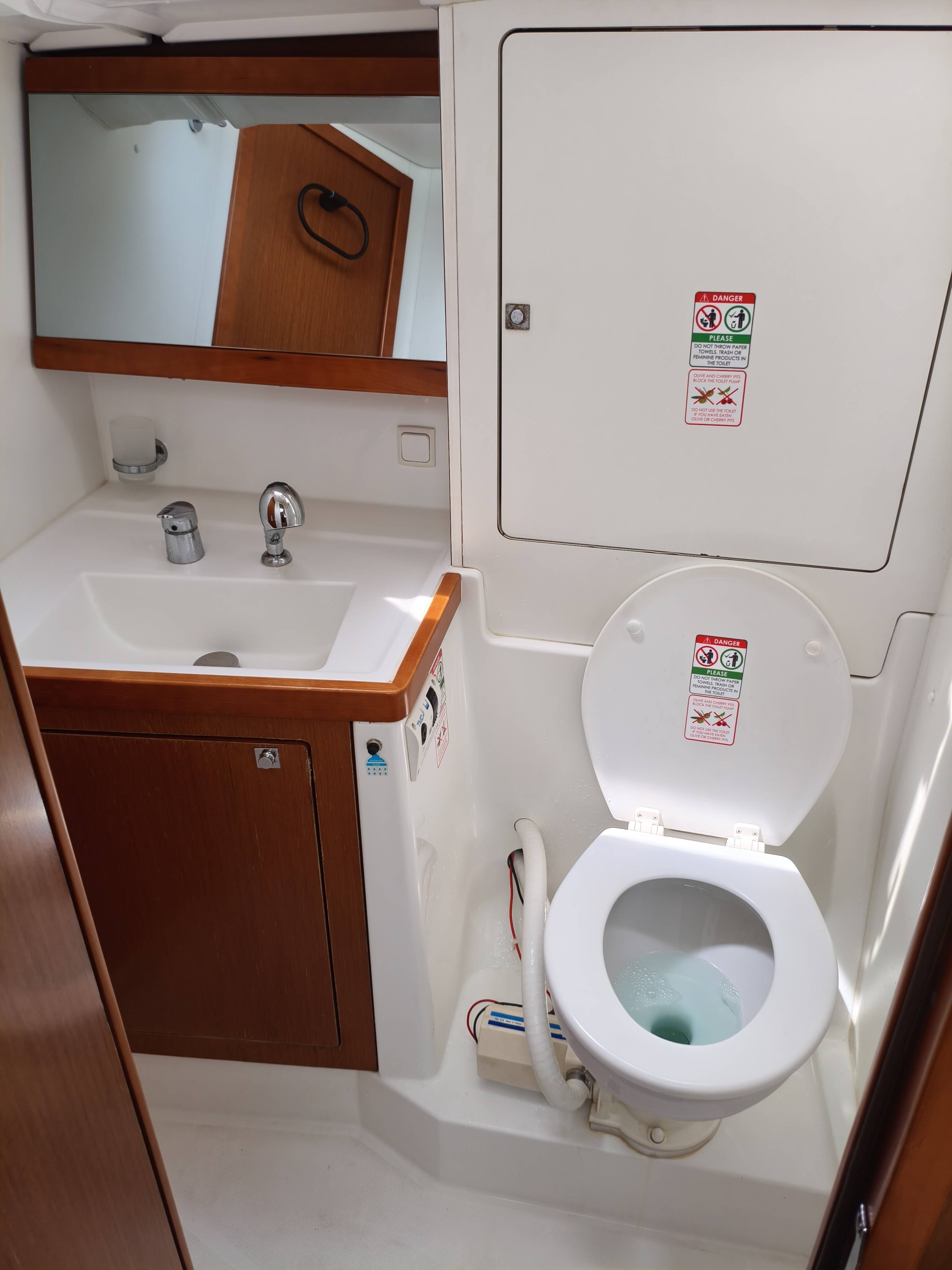 Oceanis 48