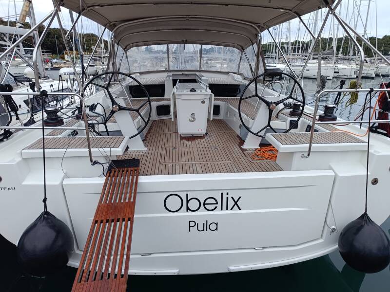 Oceanis 51.1