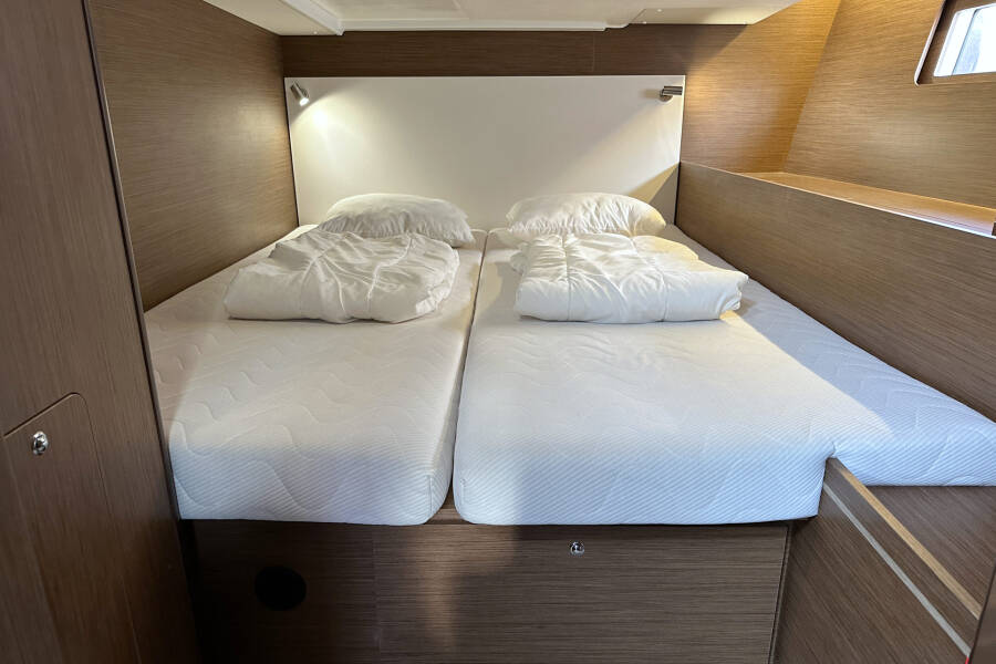 Oceanis 51.1
