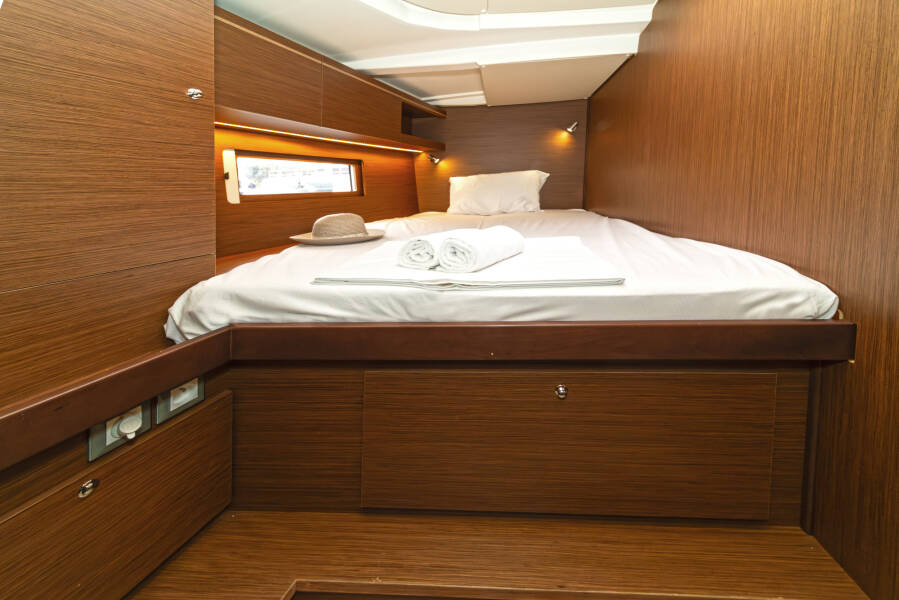Oceanis 51.1