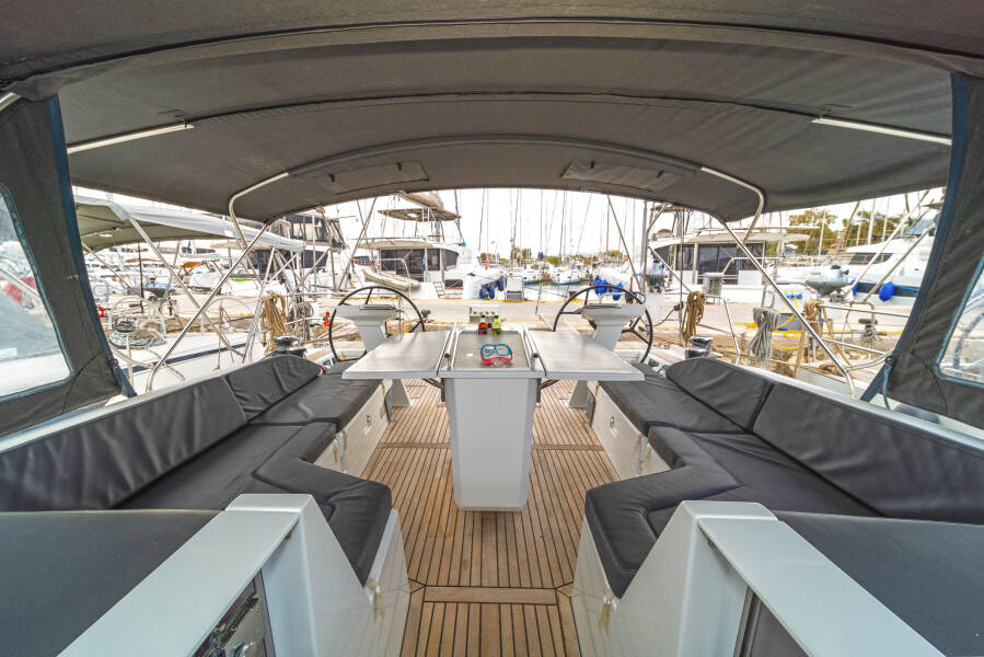 Oceanis 51.1