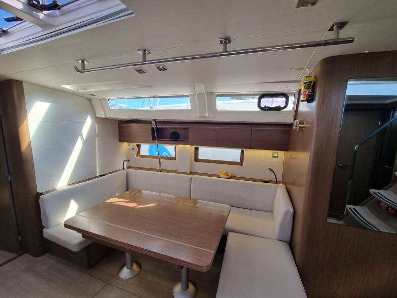 Oceanis 51.1