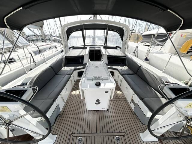 Oceanis 51.1