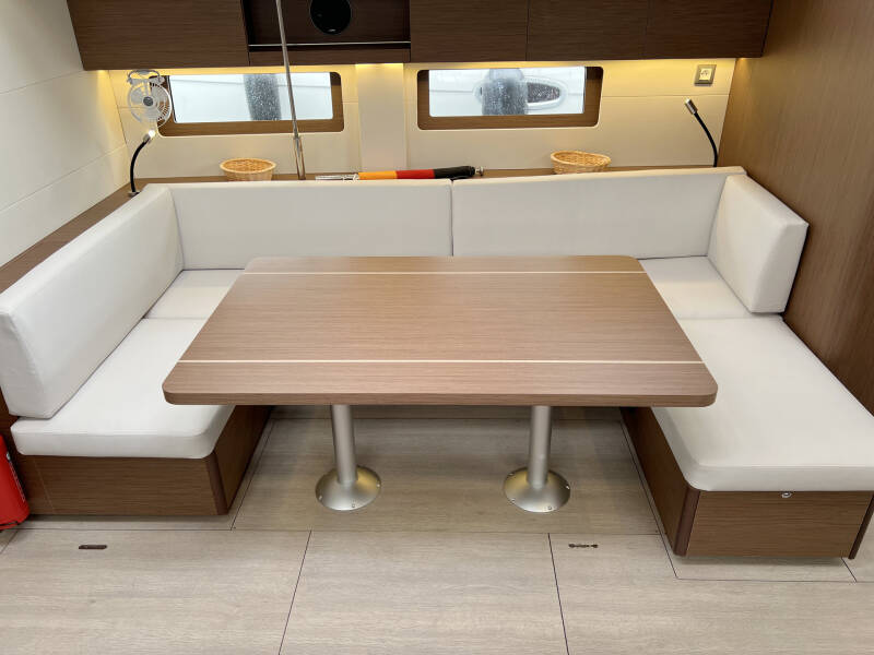 Oceanis 51.1