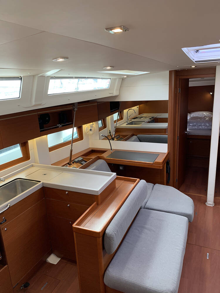 Oceanis 51.1