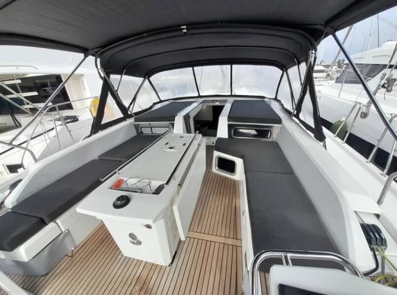 Oceanis 51.1