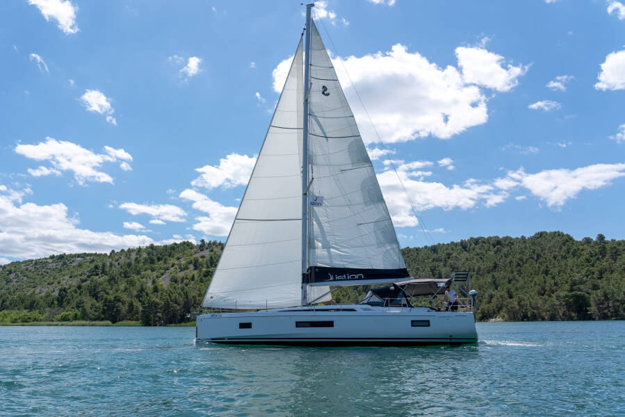 Oceanis 51.1