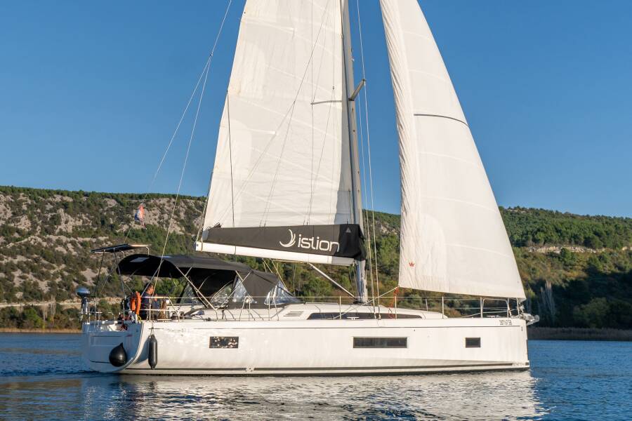 Oceanis 51.1