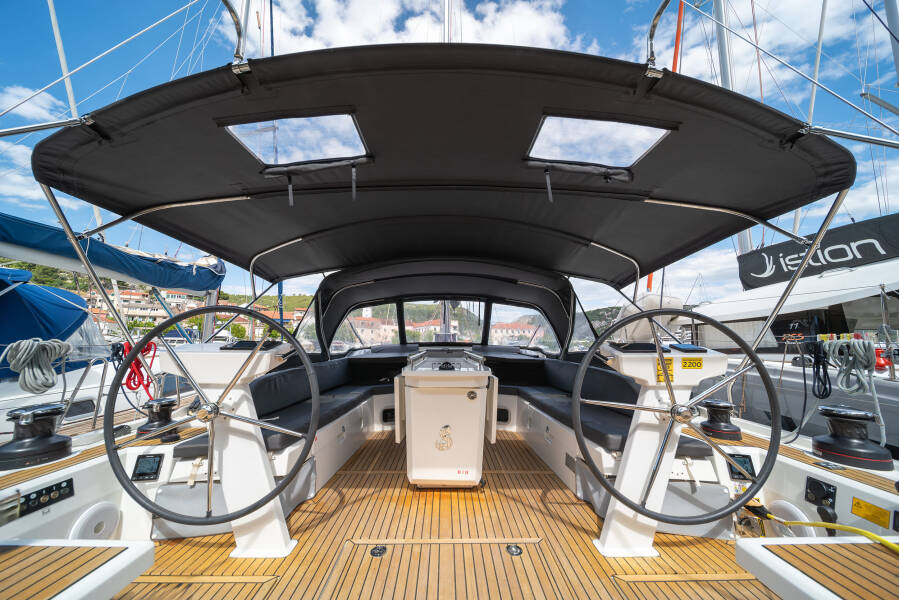 Oceanis 51.1
