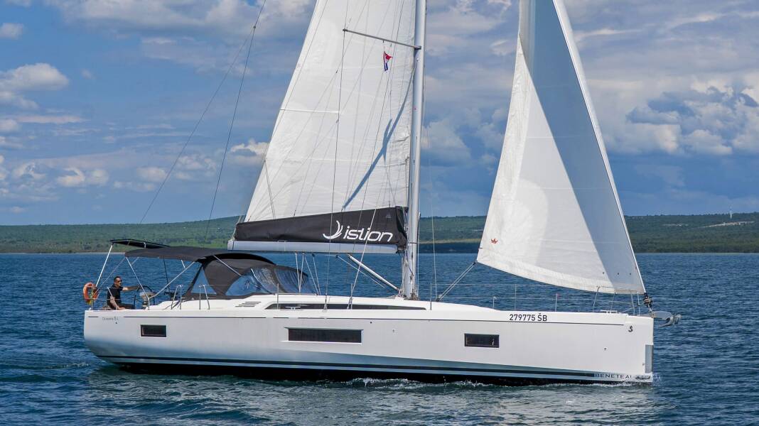 Oceanis 51.1