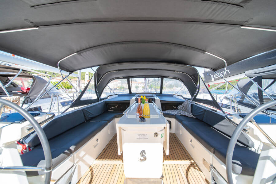 Oceanis 51.1