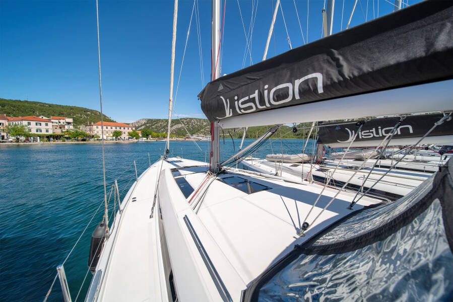 Oceanis 51.1