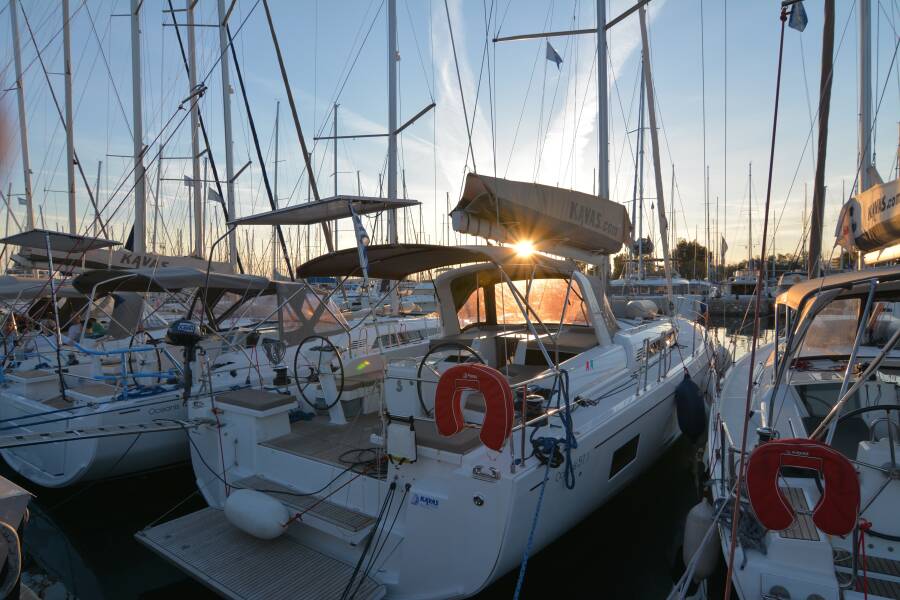 Oceanis 51.1