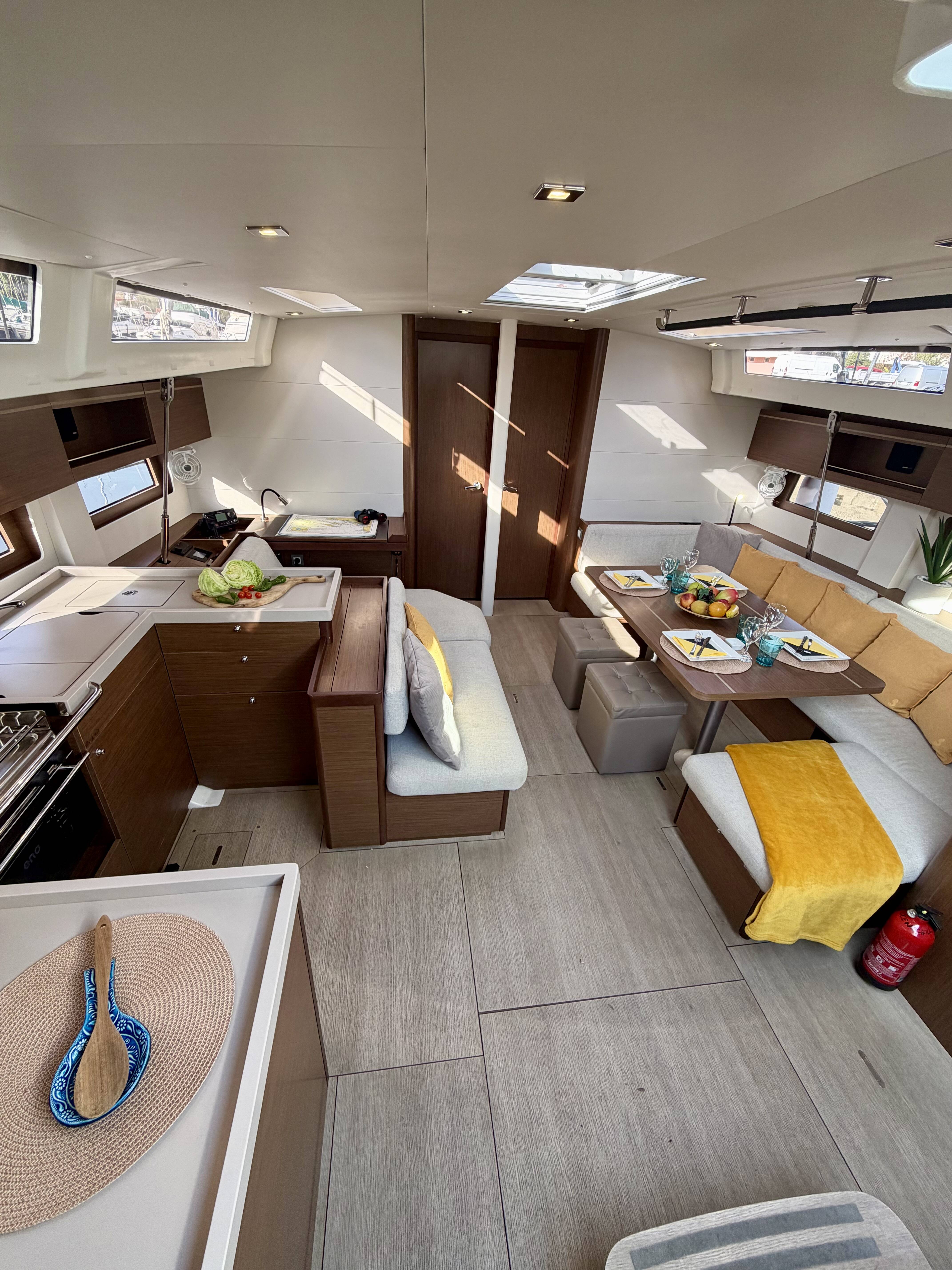 Oceanis 51.1