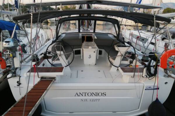 Oceanis 51.1
