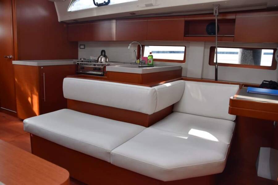 Oceanis 51.1