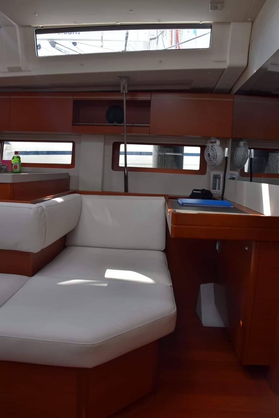 Oceanis 51.1