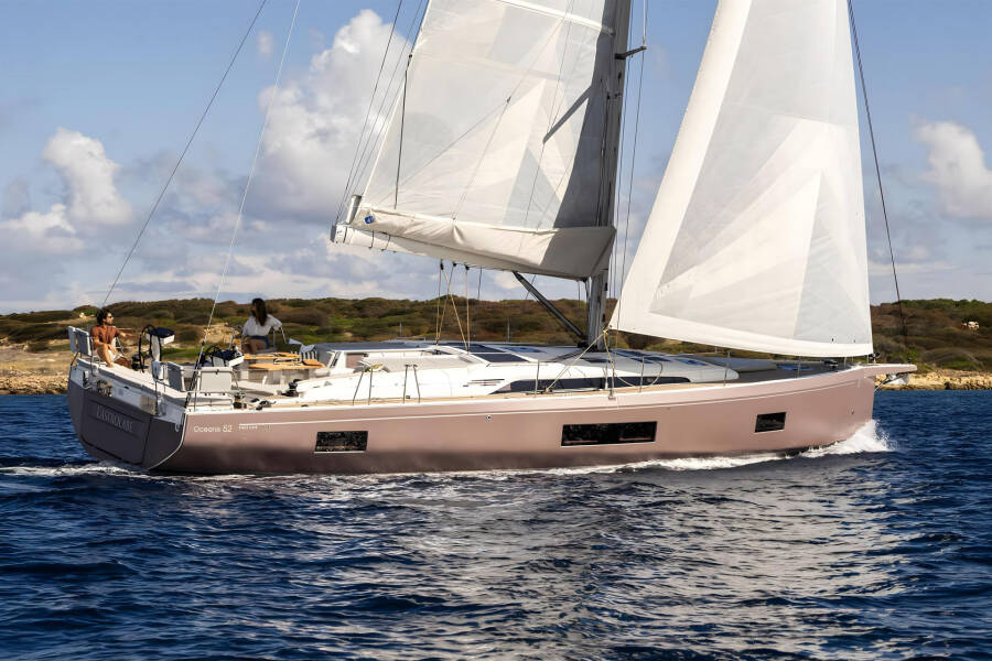 Oceanis 52