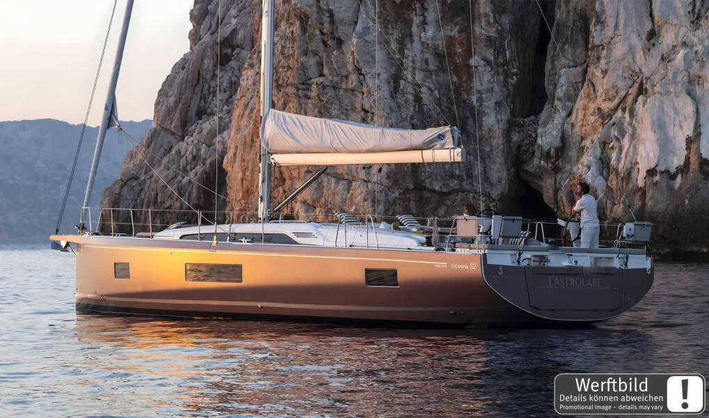 Oceanis 52