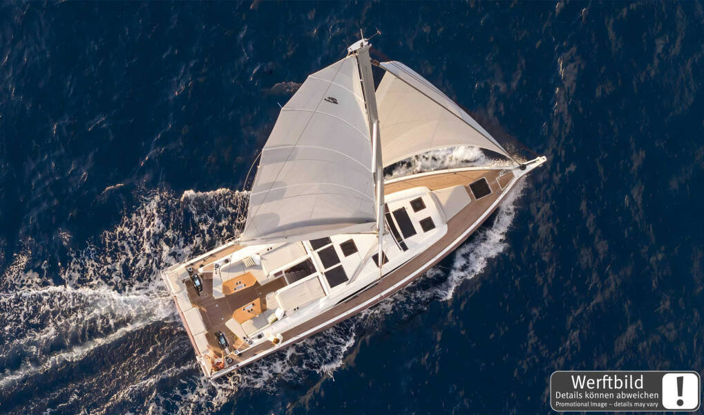 Oceanis 52