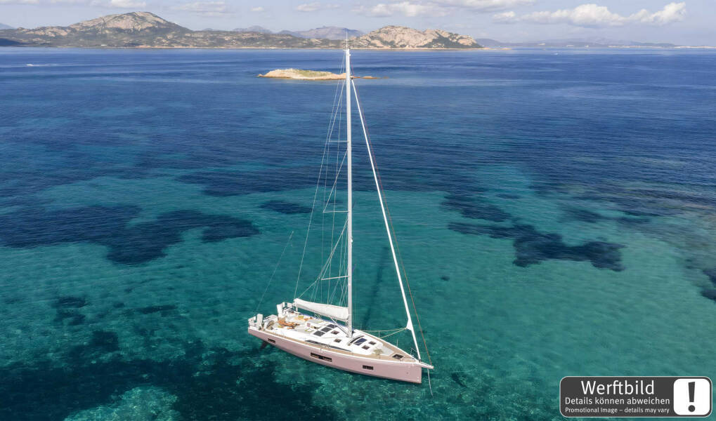 Oceanis 52