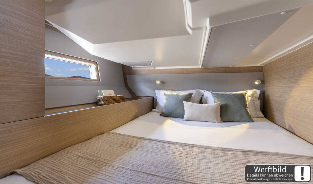 Oceanis 52