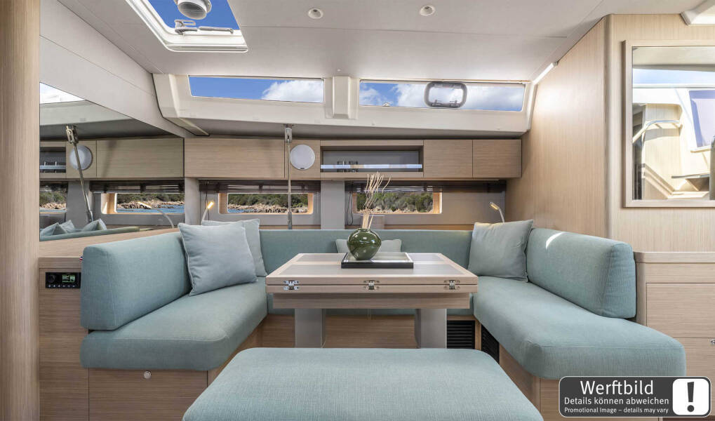 Oceanis 52