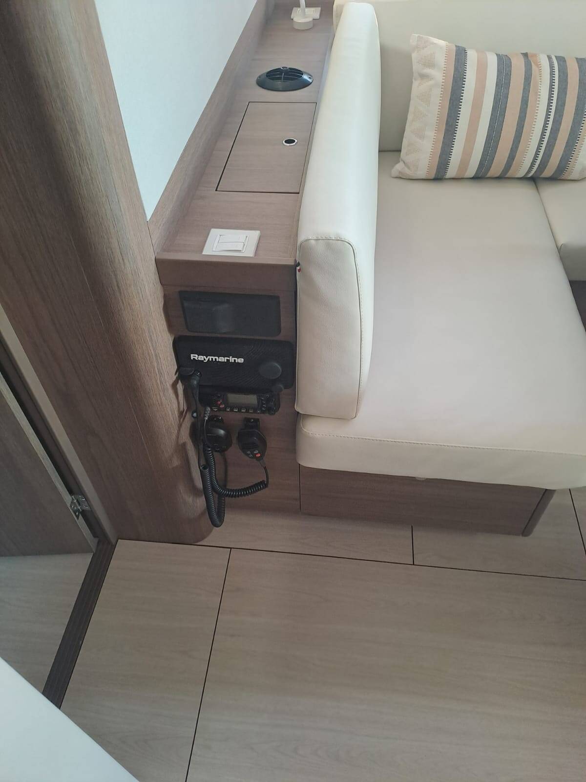Oceanis 52