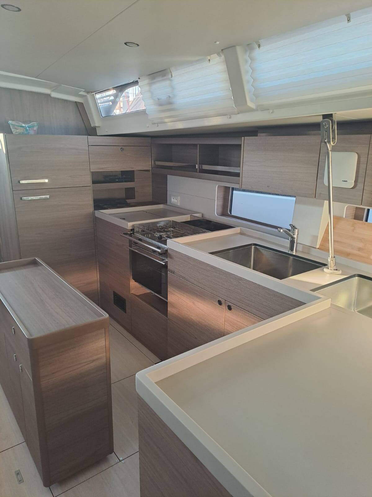 Oceanis 52