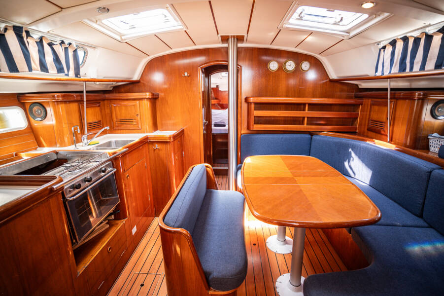 Oceanis Clipper 411