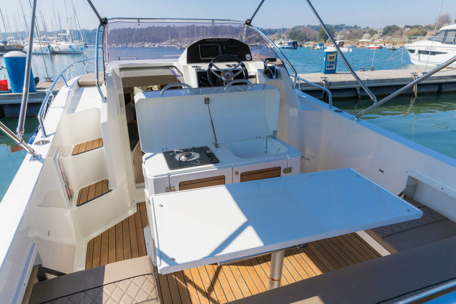 Pacific Craft 750 Sun Cruiser