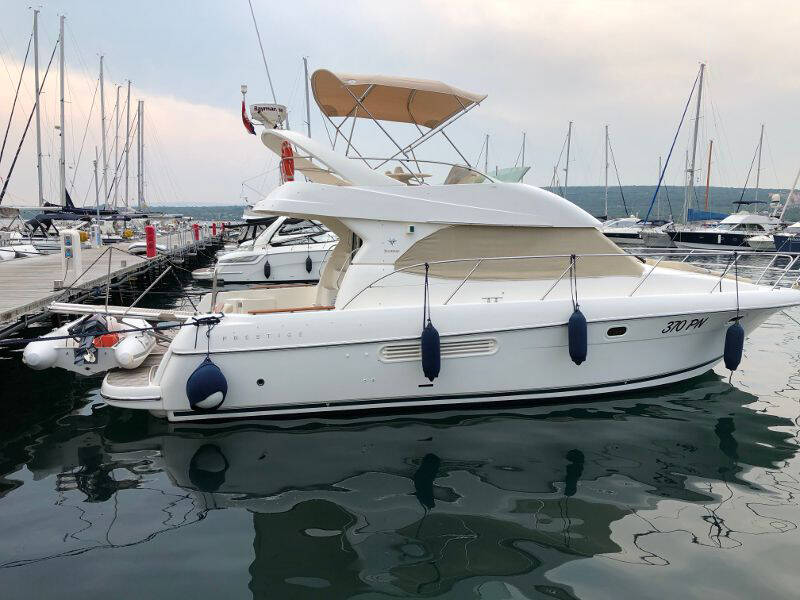Prestige 36