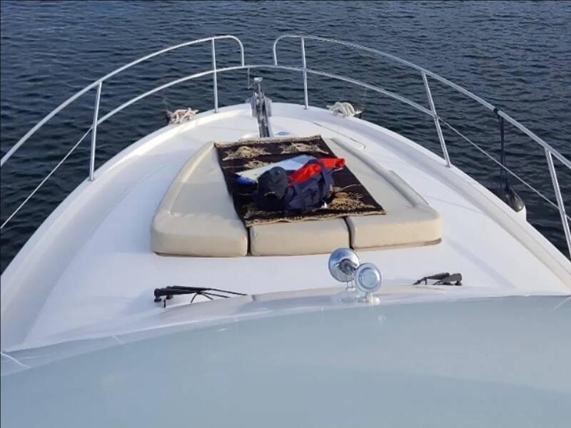 Prestige 36