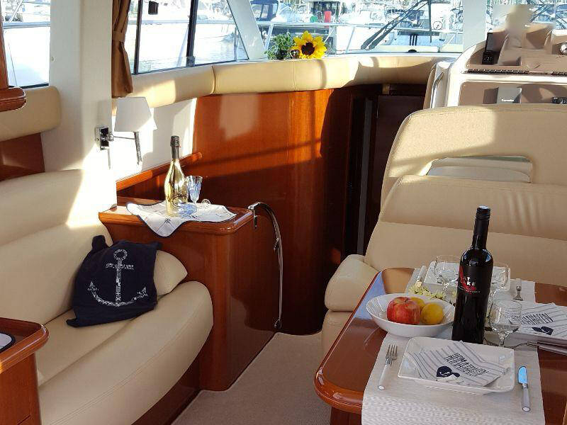Prestige 36