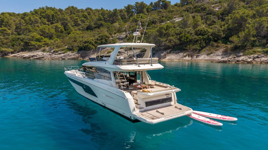 Prestige 590