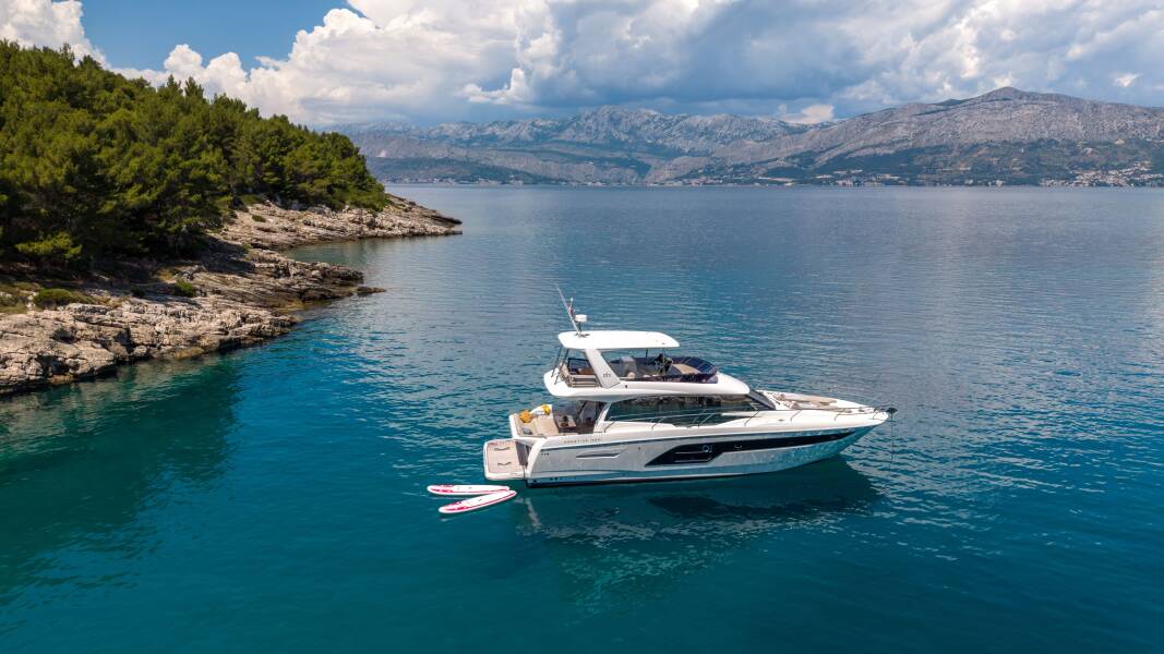 Prestige 590