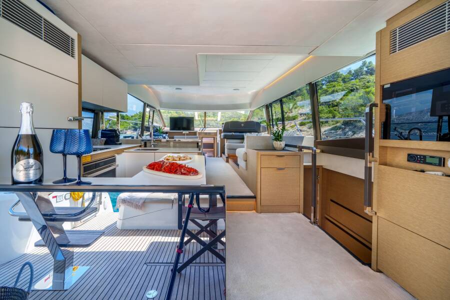 Prestige 590