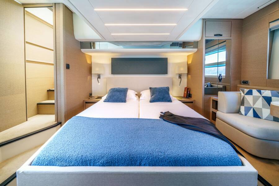 Prestige 590