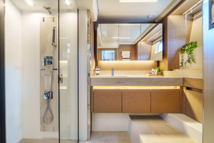 Prestige 590