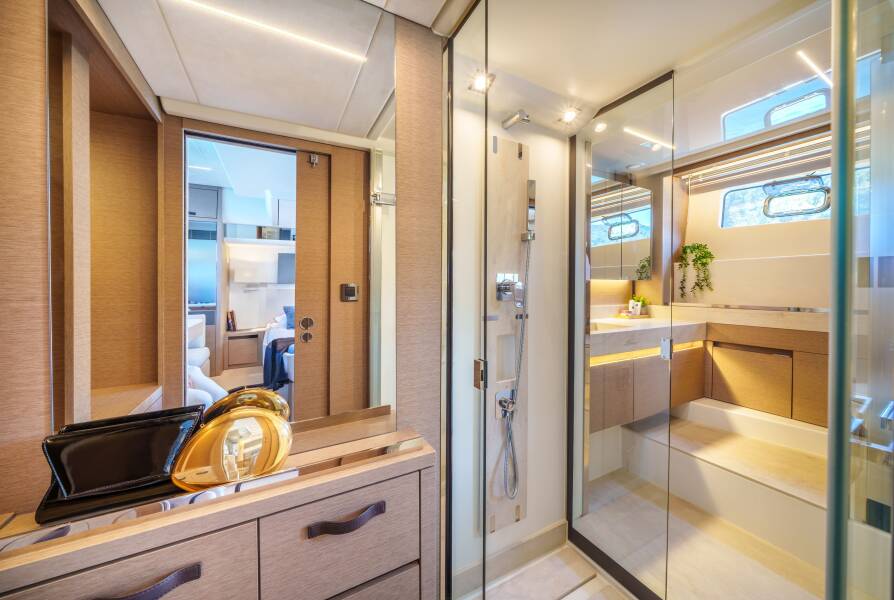 Prestige 590