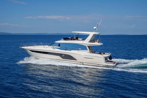 Prestige 590